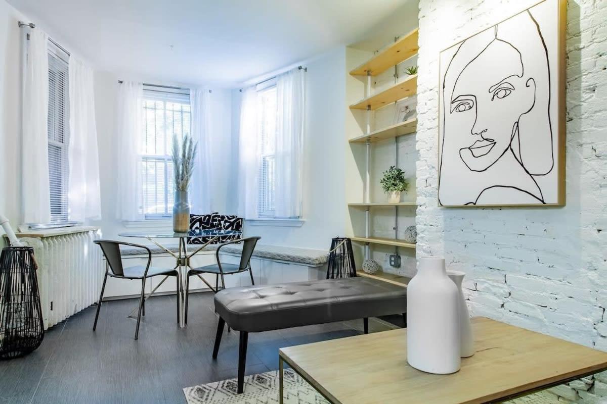 Designerflat Nestled Between Dupont&logan Circles Washington